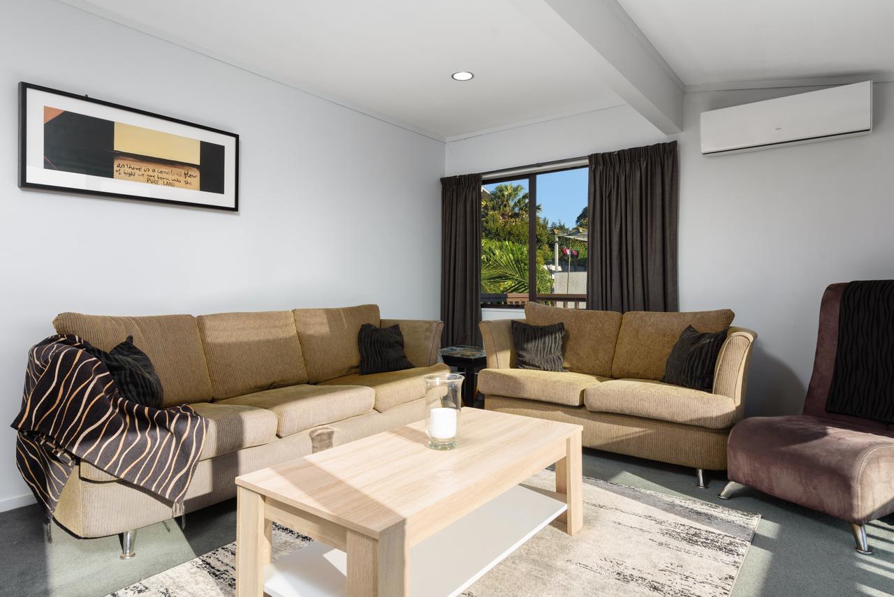 Convenient Family Bach With Easy Access To Blake Park The Beach And Downtown Mount Maunganui Esterno foto