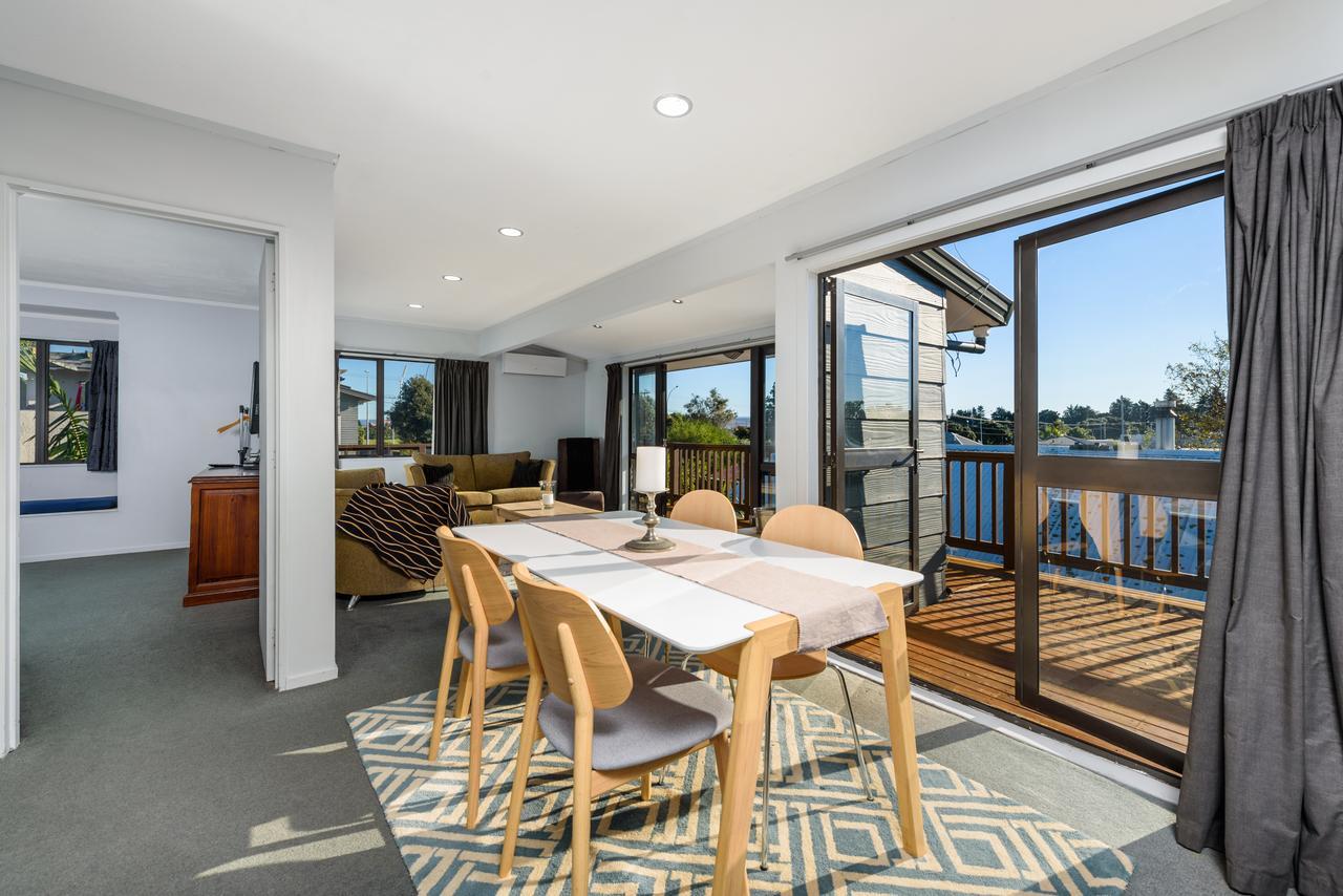 Convenient Family Bach With Easy Access To Blake Park The Beach And Downtown Mount Maunganui Esterno foto